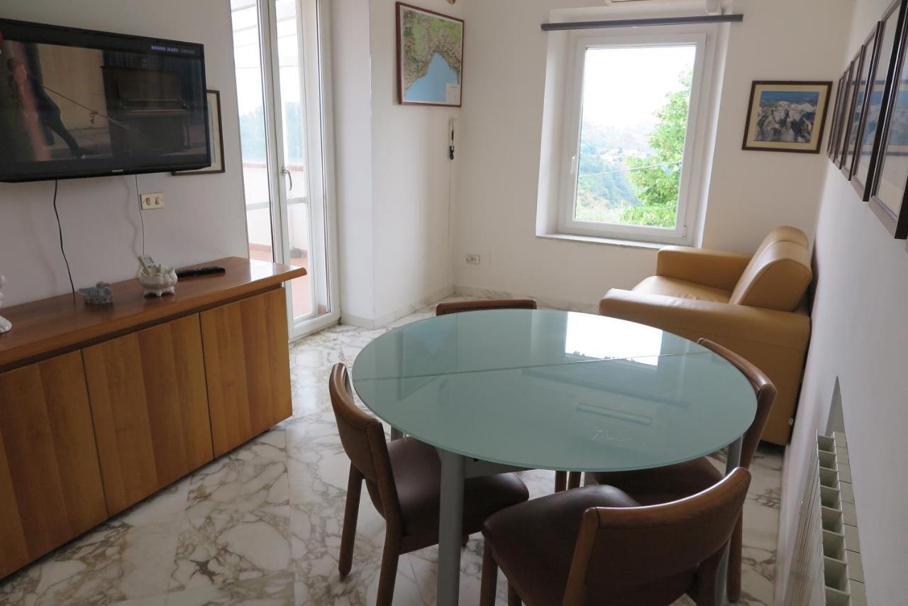 Banks 1 Villa Вецано Лигуре Екстериор снимка